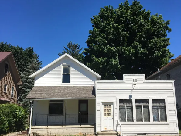 320 S Spring St, Bucyrus, OH 44820
