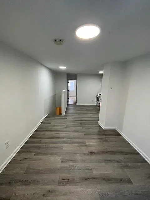 311 Cedar Street - B — Photo 3