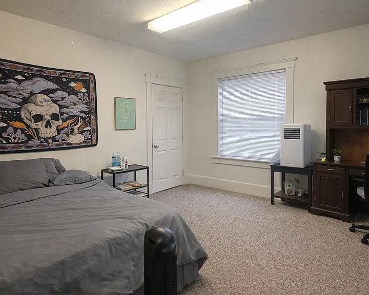 1803 Hill St — Photo 6
