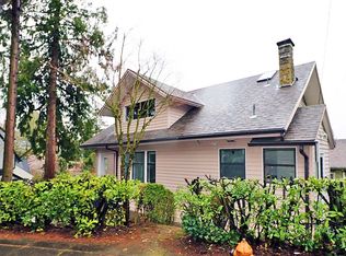 2534 SW Ravensview Dr, Portland, OR 97201