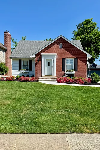 322 Glendale Ct Photo 1