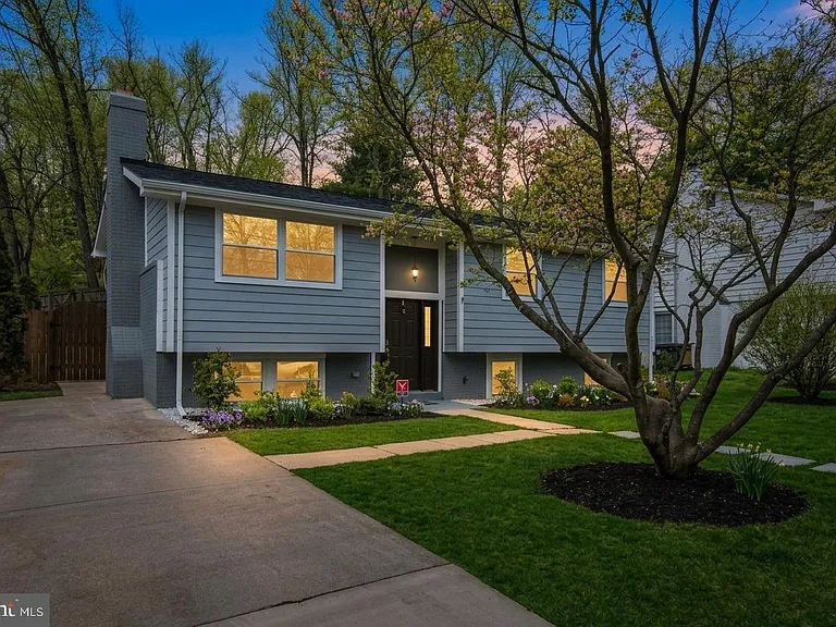 415 Ritchie Pkwy — Photo 29