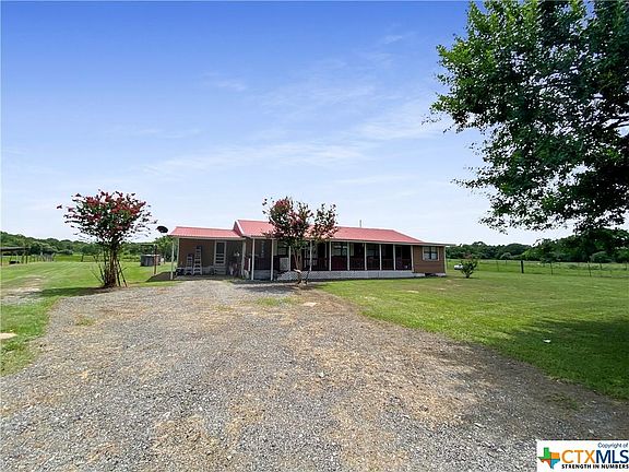 3rd image of 745 W County Road 428