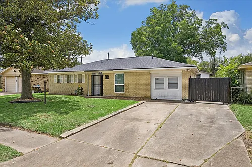 9315 Glen Shadow Dr Photo 1