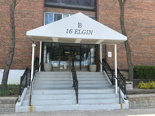 16 Elgin St, Markham, ON