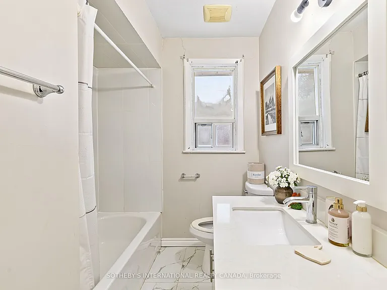 957 Beechwood Ave #UPPER — Photo 4