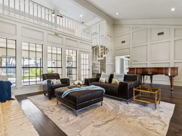 4130 High Star Ln, Dallas, TX 75287