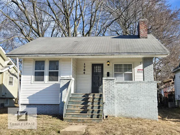 1764 N College St, Decatur, IL 62526