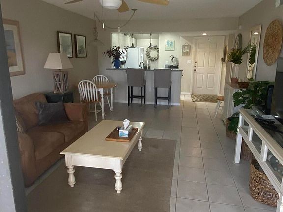 2nd image of 987 Country Club Dr #215