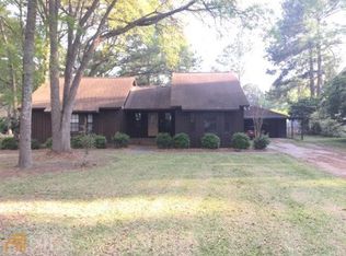 156 Thimblemill Dr, Leesburg, GA 31763