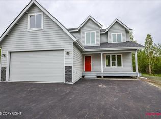 9089 E Spring Creek Cir, Palmer, AK 99645