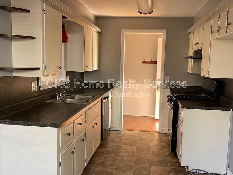 513 Sunnyside Pl — Photo 15