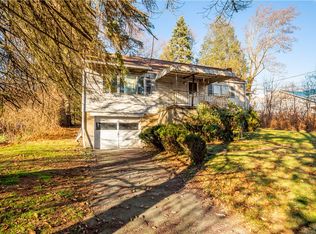 150 Pear Orchard Rd, Coraopolis, PA 15108