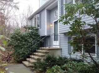 51 Marion St, Wilmington, MA 01887