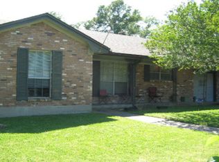 1302 Glade St, College Station, TX 77840
