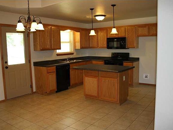 5th image of 12508 Meadow Oaks Ln