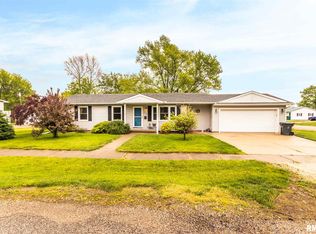 210 Bryan Ave, South Pekin, IL