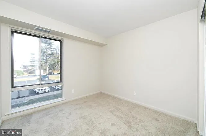 222 Echelon Rd #8 — Photo 13