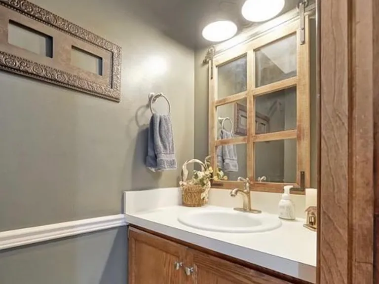 2336 Southwood Pl — Photo 28