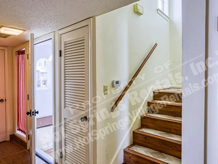 120 Emperado Way — Photo 4