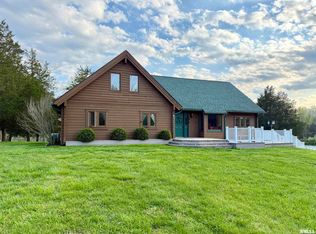 5453 Cherokee Ln, Carbondale, IL 62902