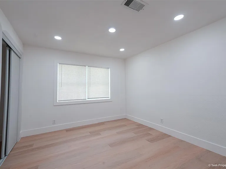 7942 Hammerly Blvd — Photo 11