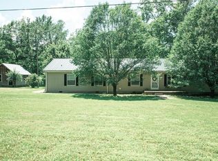 1015 Vivian Ln, Jeffersonville, KY 40337