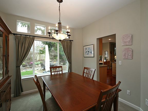 5th image of 25752 SE 42nd Ct