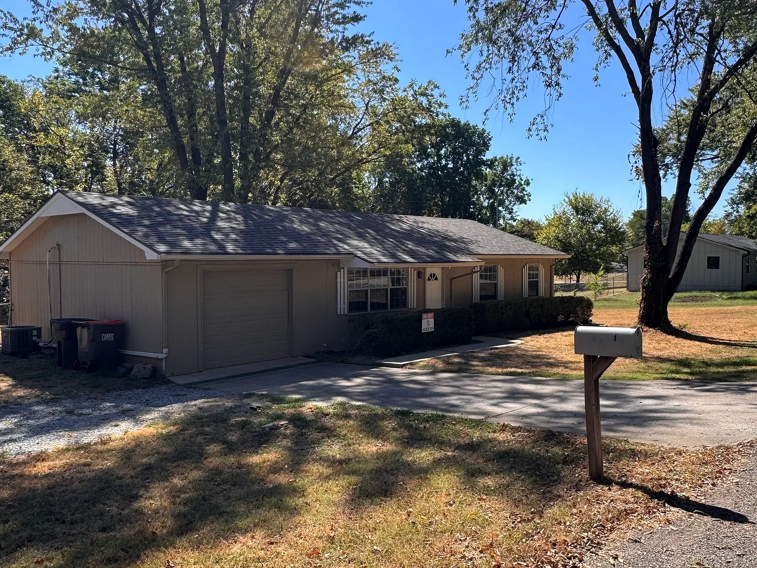 108 & Wolfcreek Dr — Photo 2