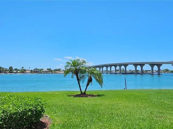 5901 Bahia Del Mar Cir APT 119, Saint Petersburg, FL 33715
