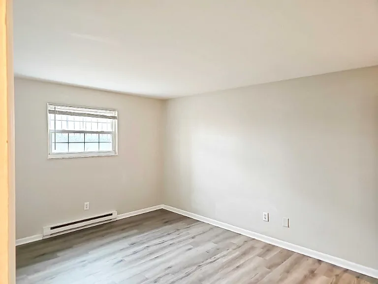 5856 Highview Dr — Photo 10