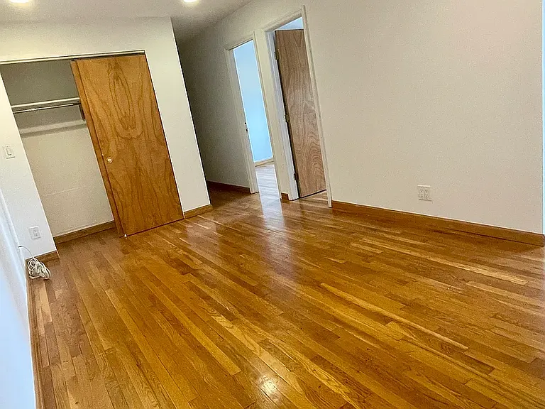 370 W 30th St #12A — Photo 9