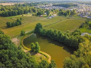 9032 Bender Rd, North Ridgeville, OH 44039