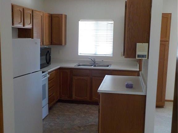 5th image of 2285 Covey Ln