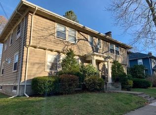 92 Withington Rd #2, Newtonville, MA 02460