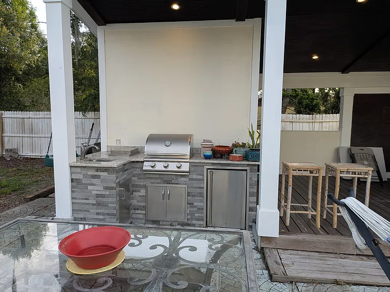 974 Pinelli St — Photo 34
