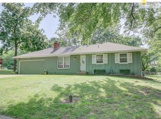 503 S Adams St, Raymore, MO 64083