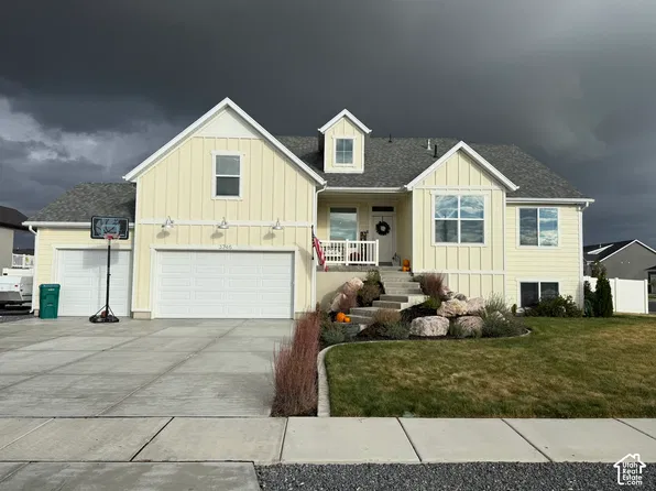 3746 S 5400 W, Hooper, UT 84315