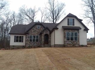 438 Rebel Ridge Rd, Lyman, SC 29365