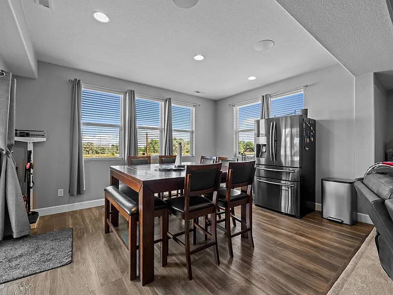 15411 Village Cir — Photo 42