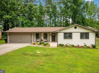 2418 Thrasher Rd, Buford, GA 30519