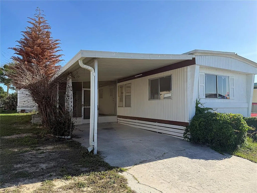 2 bed, 1.0 bath, 728 sqft, $1,100 — Photo 2