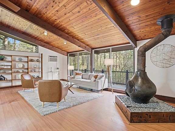 2nd image of 234 Tophet Rd