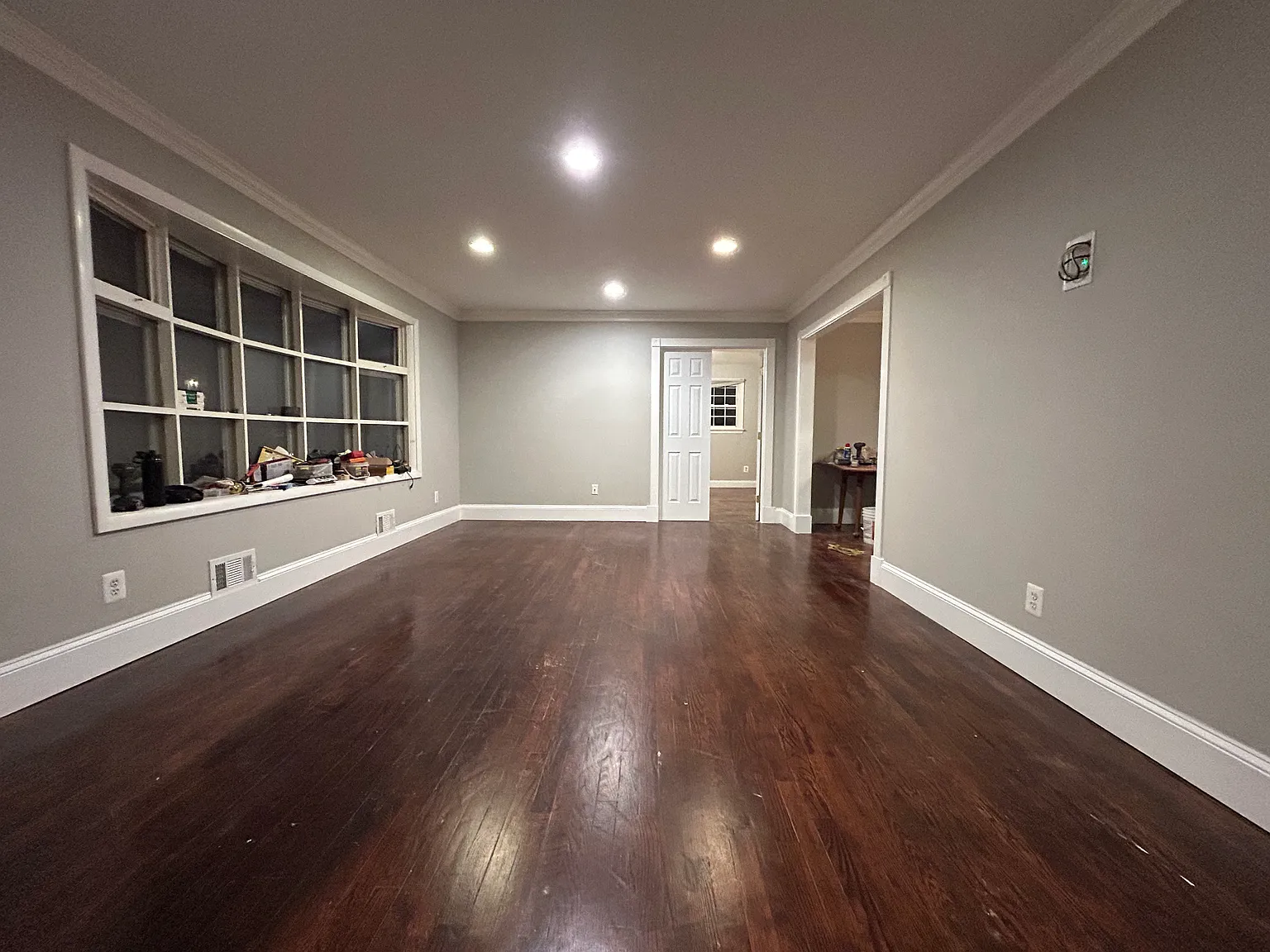 5 bed, 2000 sqft, $3,400 — Photo 2