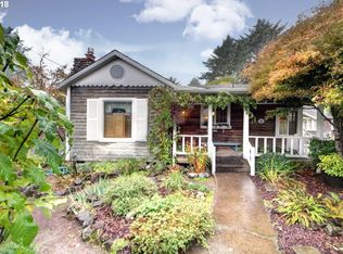 216 E Jackson St, Cannon Beach, OR 97110