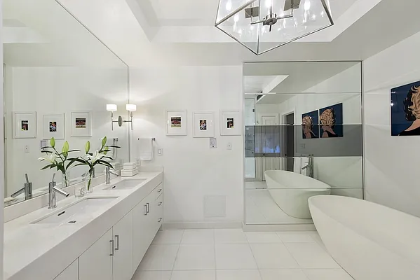 Rented by Nest Seekers International | media 9