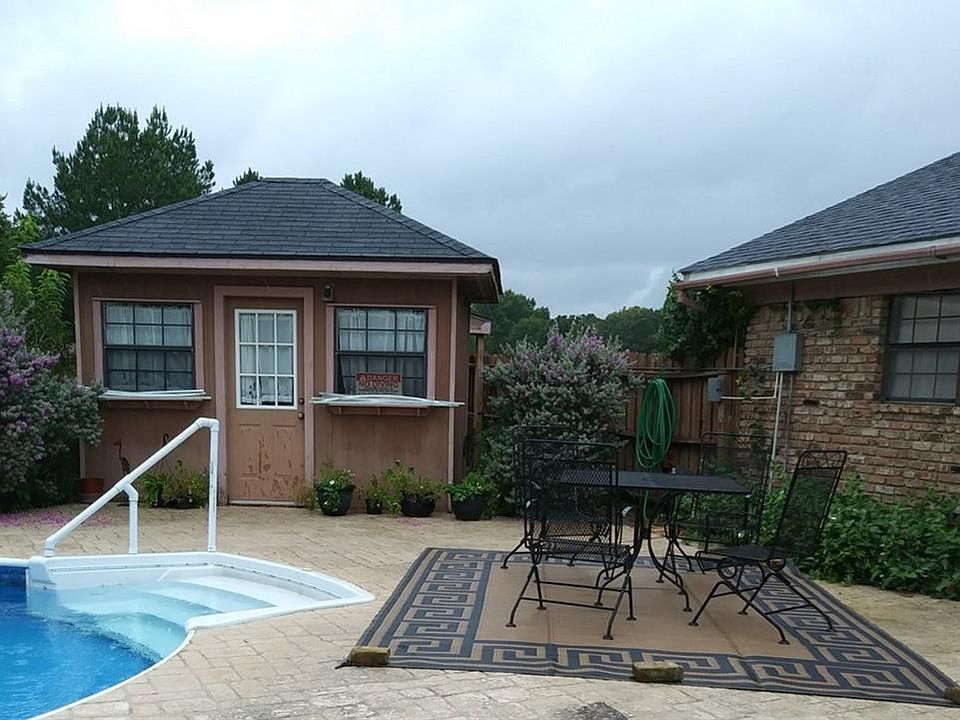 3156 Old Broken Bow Hwy Broken Bow OK Zillow Apartments for Rent in