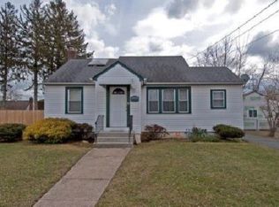 19 Marilyn Ave, Amityville, NY 11701