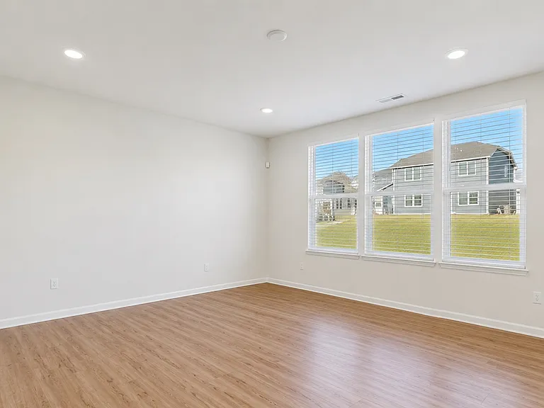 13107 Harpy Eagle Ct — Photo 11