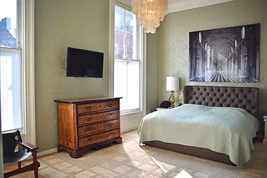 Rented by Classiques Modernes International Realty